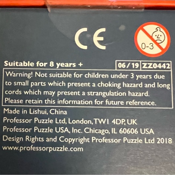 The Jingle Bell Box-Games & Quizzes-Fun Holiday Family Games-New In Sealed Pkg - Picture 6 of 6